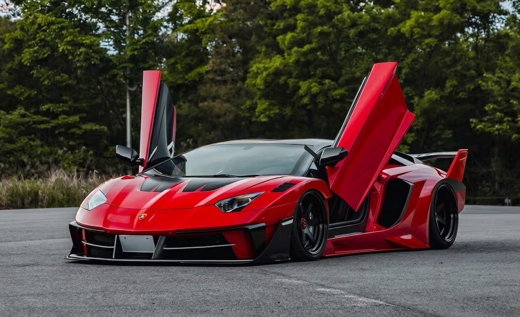 What Does a Widebody Kit Include?
