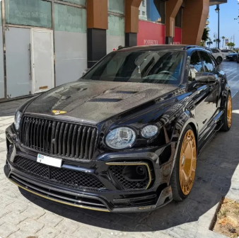 Bentayga Mansory Dry Carbon Build